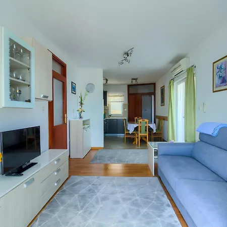Jela Apartman Trogir