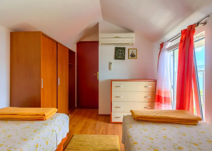 Apartament Jela