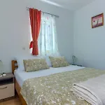 Апартаменты Jela *
