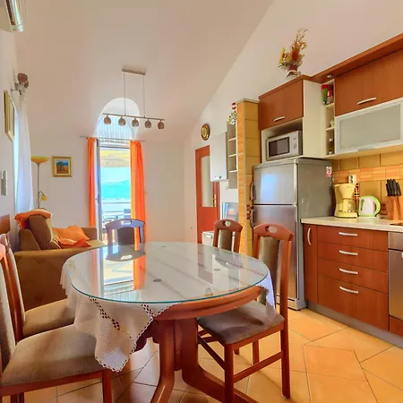 アパート Jela トロギール