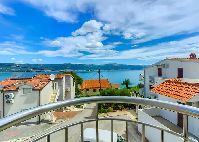 Jela Trogir